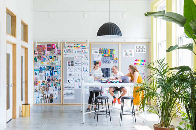 創(chuàng)意辦公室裝修設(shè)計.jpg
